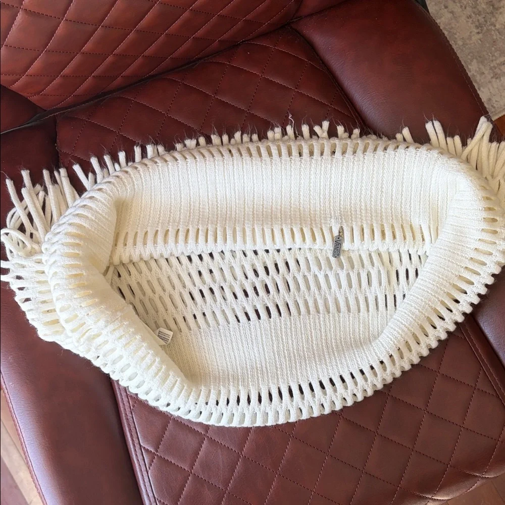 Vans Cream Knit Fringe Scarf